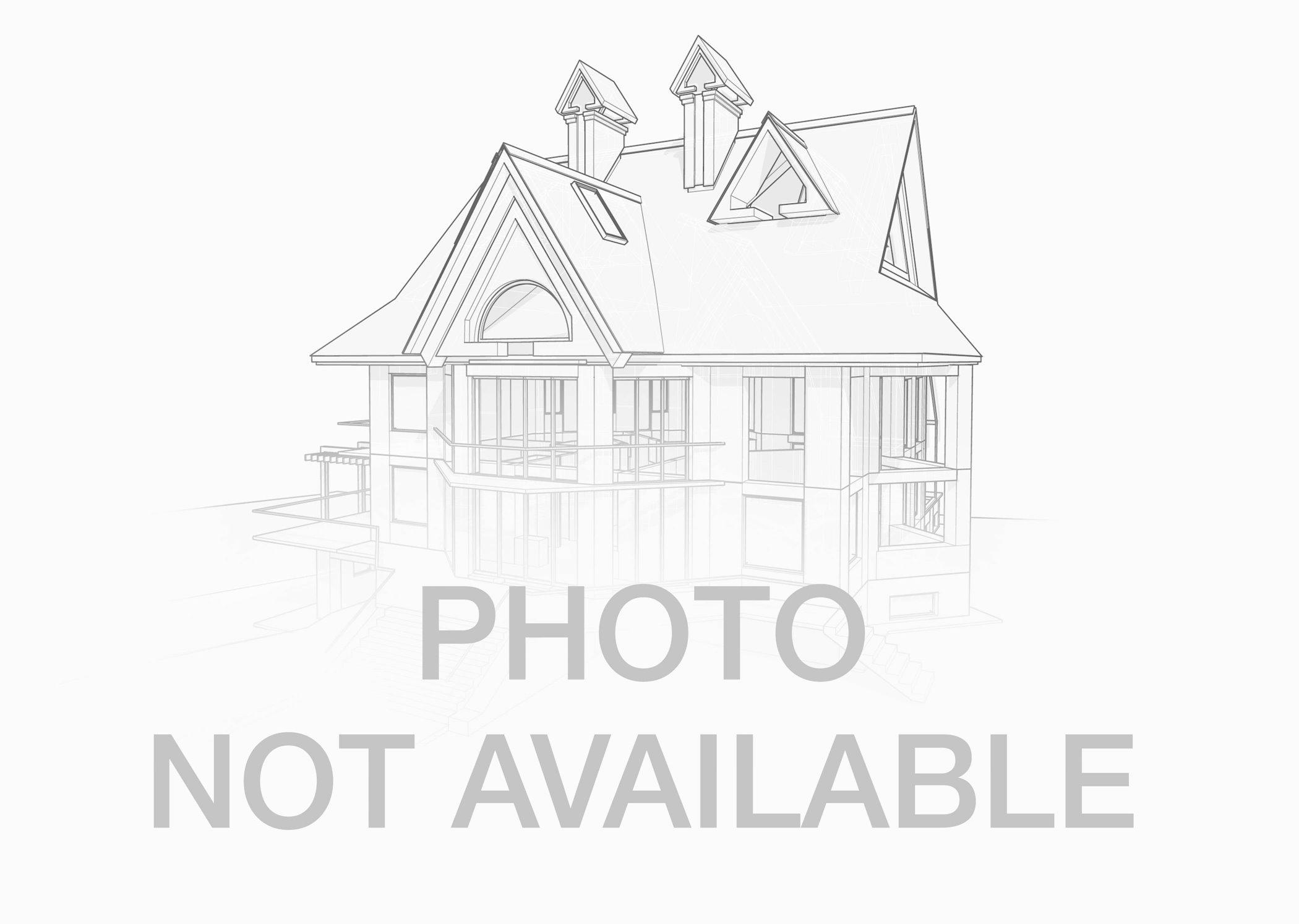 55 E Erie Street